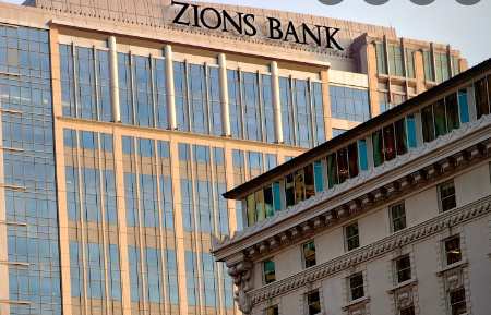 Zions Bank Hours